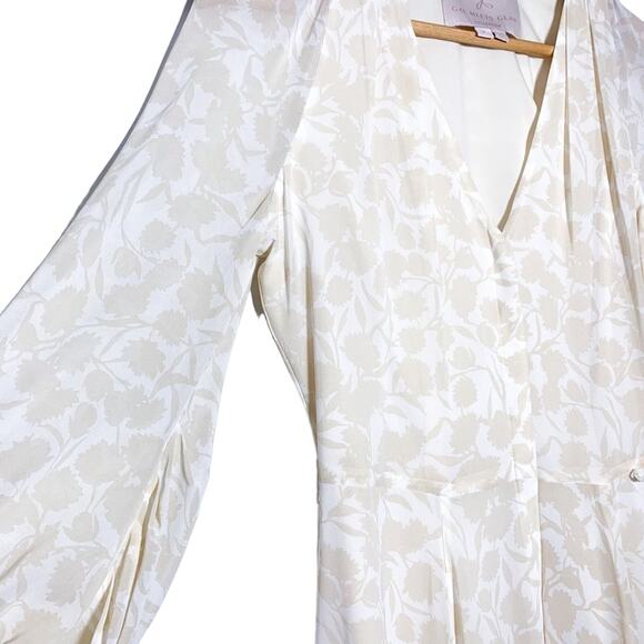 Gal Meets Glam Esther Floral Flowy Long Sleeve Dress (No Belt) Tan Cream 2 - Picture 6 of 11